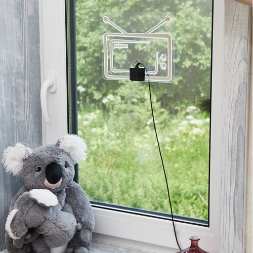 картинка Антенна комнатная «Активная» для цифрового телевидения DVB-T2, Ag-717 REXANT от магазина Сантехстрой