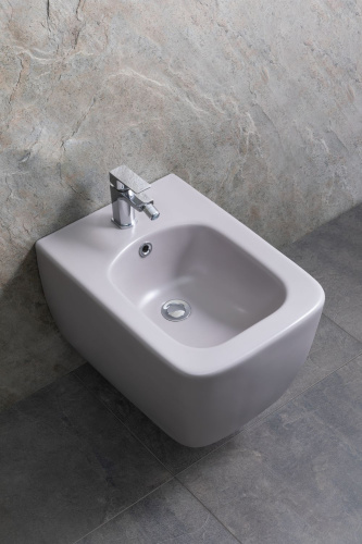 картинка Биде подвесное Allen Brau Liberty 4.33010.AN антрацит от магазина Сантехстрой