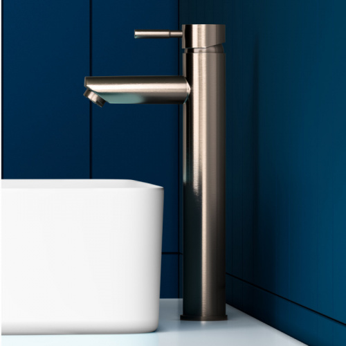 картинка D3002102SS Logic new  смеситель для умывальника из нержавеющей стали Высокий от магазина Сантехстрой