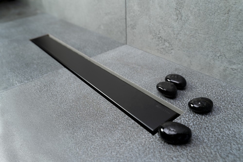 картинка Душевой лоток Pestan Confluo Frameless Line 650 Black Matte 13701320 с решеткой Черный матовый / полая под плитку от магазина Сантехстрой