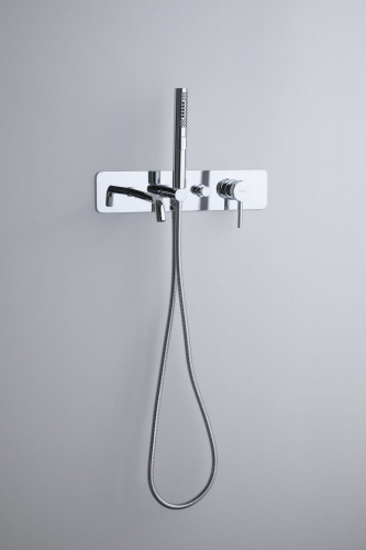 фото смеситель для ванны allen brau priority 5.31a05-00 (с внутренней частью) хром