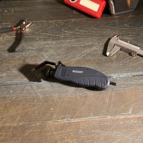 картинка Инструмент для продольной зачистки кабеля REXANT HT-335 25.0-36.0 мм² от магазина Сантехстрой