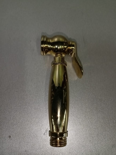 картинка Гигиенический душ Cezares Lira CZR-C-IFSC1-03 (CZR-IFSC1-03) золото от магазина Сантехстрой