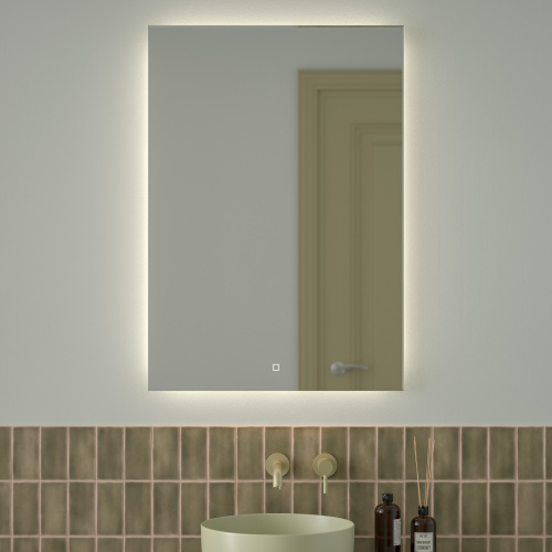 картинка Зеркало с фацетом и LED-подсветкой настенное GLOW DEFESTO 70x100 см, DF 2509S от магазина Сантехстрой