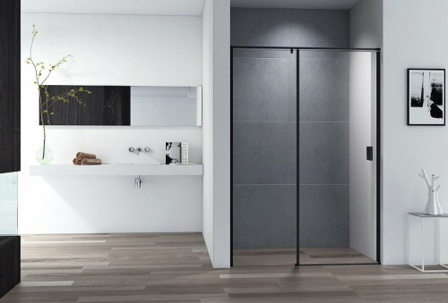 картинка Душевая дверь Cezares Urban 130 URBAN-B-12-130-C-NERO профиль Черный матовый стекло прозрачное от магазина Сантехстрой
