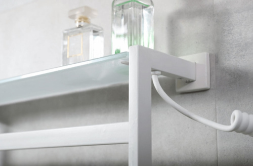 картинка Электрический полотенцесушитель Black&White Universe N-333W 58х35 333WN с полкой Белый матовый от магазина Сантехстрой