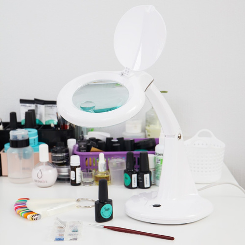 картинка Лупа настольная 3D+12D с подсветкой 40 SMD LED,  ø100мм,  белая (8093) REXANT от магазина Сантехстрой