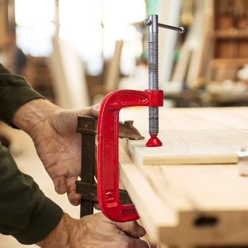 картинка Струбцина G-образная 200мм REXANT от магазина Сантехстрой