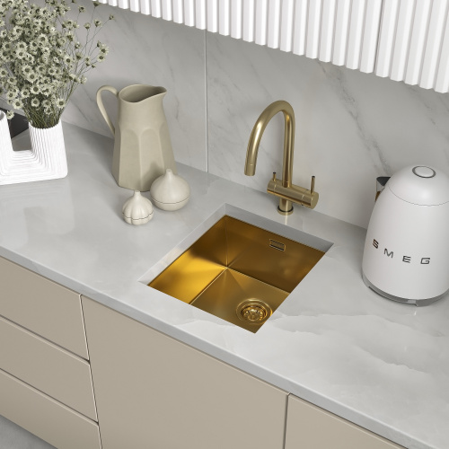 картинка Кухонная мойка Reflexion Como RX2038GD брашированное золото от магазина Сантехстрой