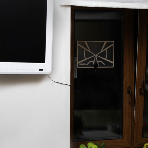 картинка Антенна комнатная «Активная» для цифрового телевидения DVB-T2, Ag-709 REXANT от магазина Сантехстрой