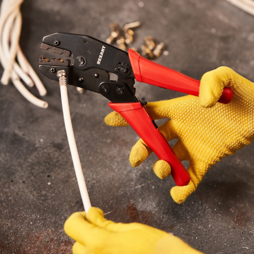 картинка Кримпер REXANT HT-301 A для обжима F и BNC разъемов RG-59, RG-58, RG-62 от магазина Сантехстрой