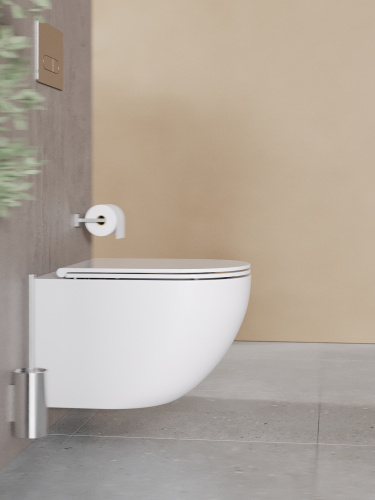 картинка Agger AT03100 унитаз подвесной безободковый, сиденье с микролифтом от магазина Сантехстрой