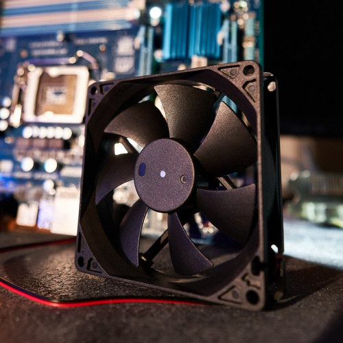 картинка Вентилятор RQD 9225MS 12VDC от магазина Сантехстрой