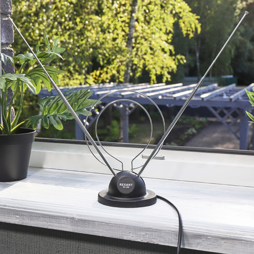 картинка ТB антенна комнатная телескопическая на подставке «Усы + кольцо»,  RX-100 REXANT от магазина Сантехстрой