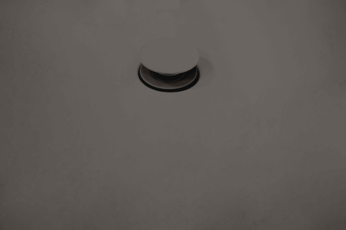 картинка Раковина из авиаля Oliveeka M115B70 темный коричневый от магазина Сантехстрой