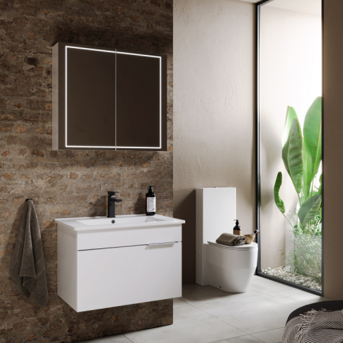 картинка Зеркальный шкаф со светодиодной подсветкой, сенсорным выключателем и регулятором освещенности. от магазина Сантехстрой